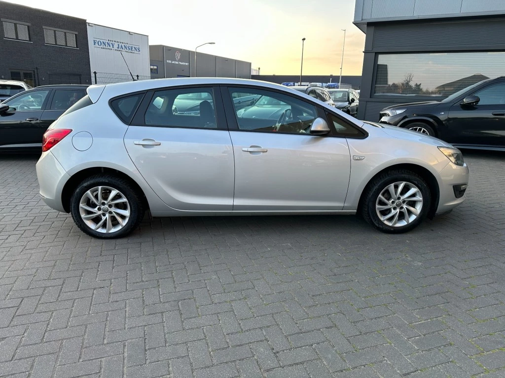 Hoofdafbeelding Opel Astra