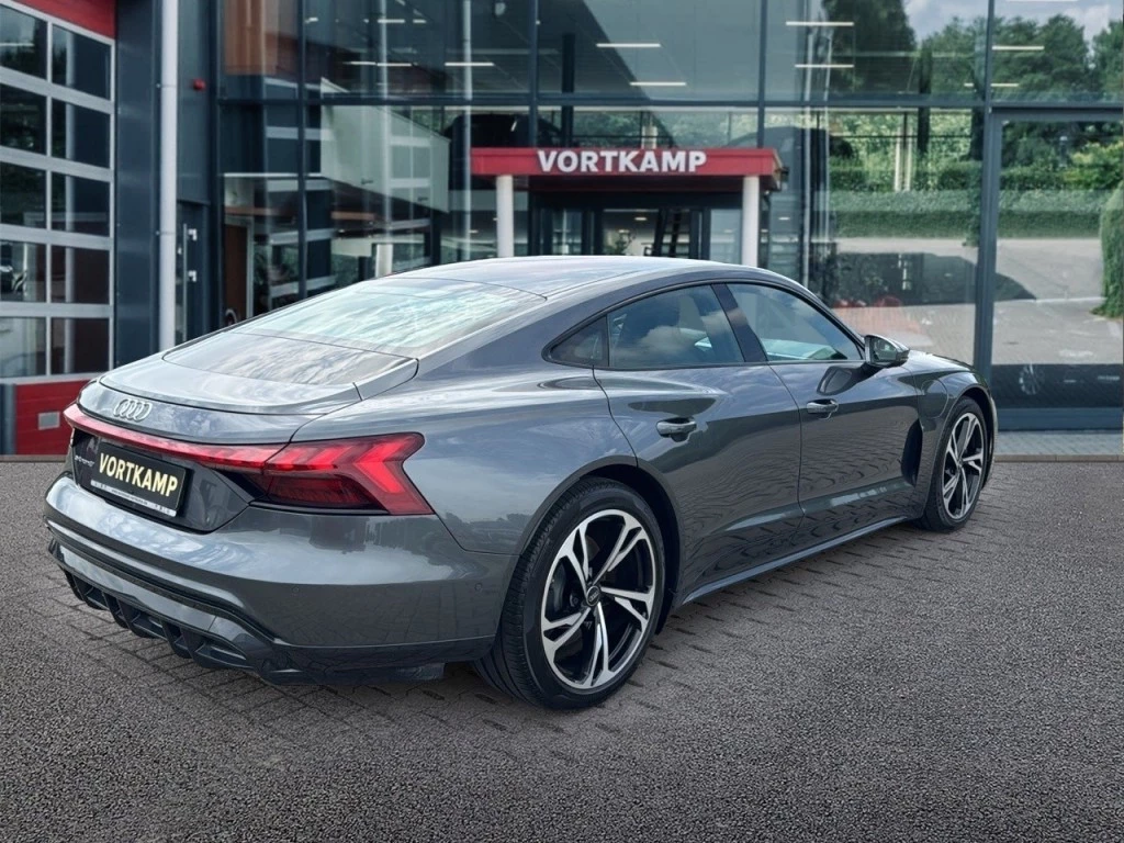 Hoofdafbeelding Audi e-tron GT