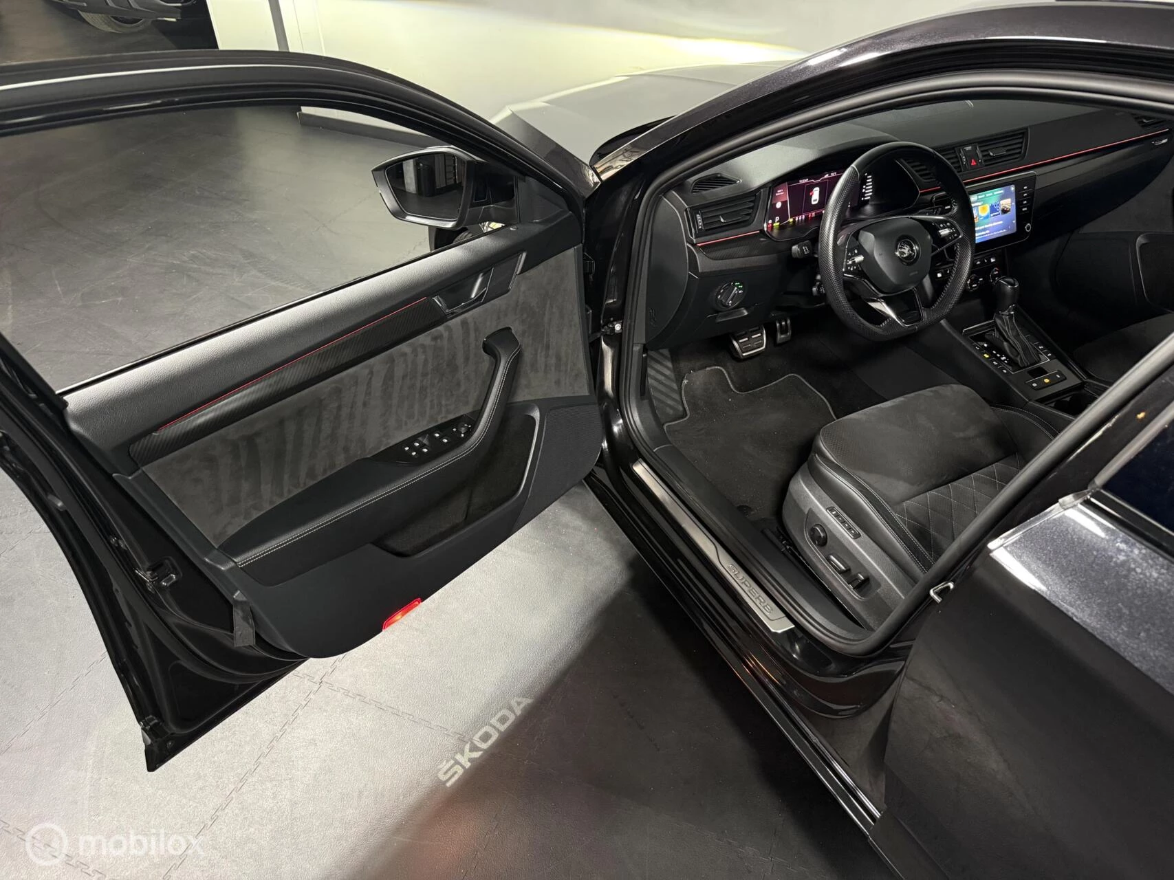 Hoofdafbeelding Škoda Superb