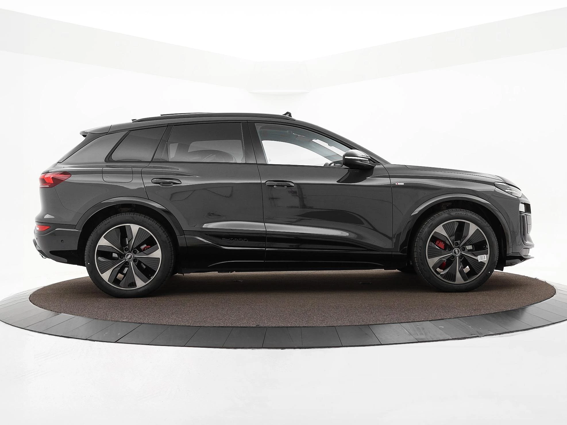 Hoofdafbeelding Audi Q6 e-tron