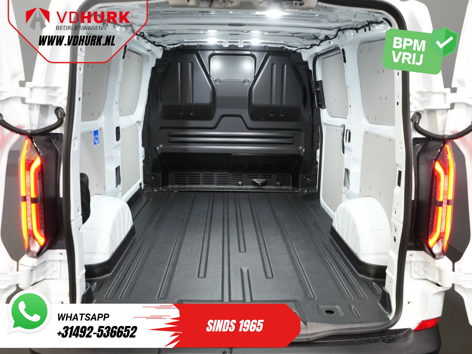 Hoofdafbeelding Ford E-Transit Custom