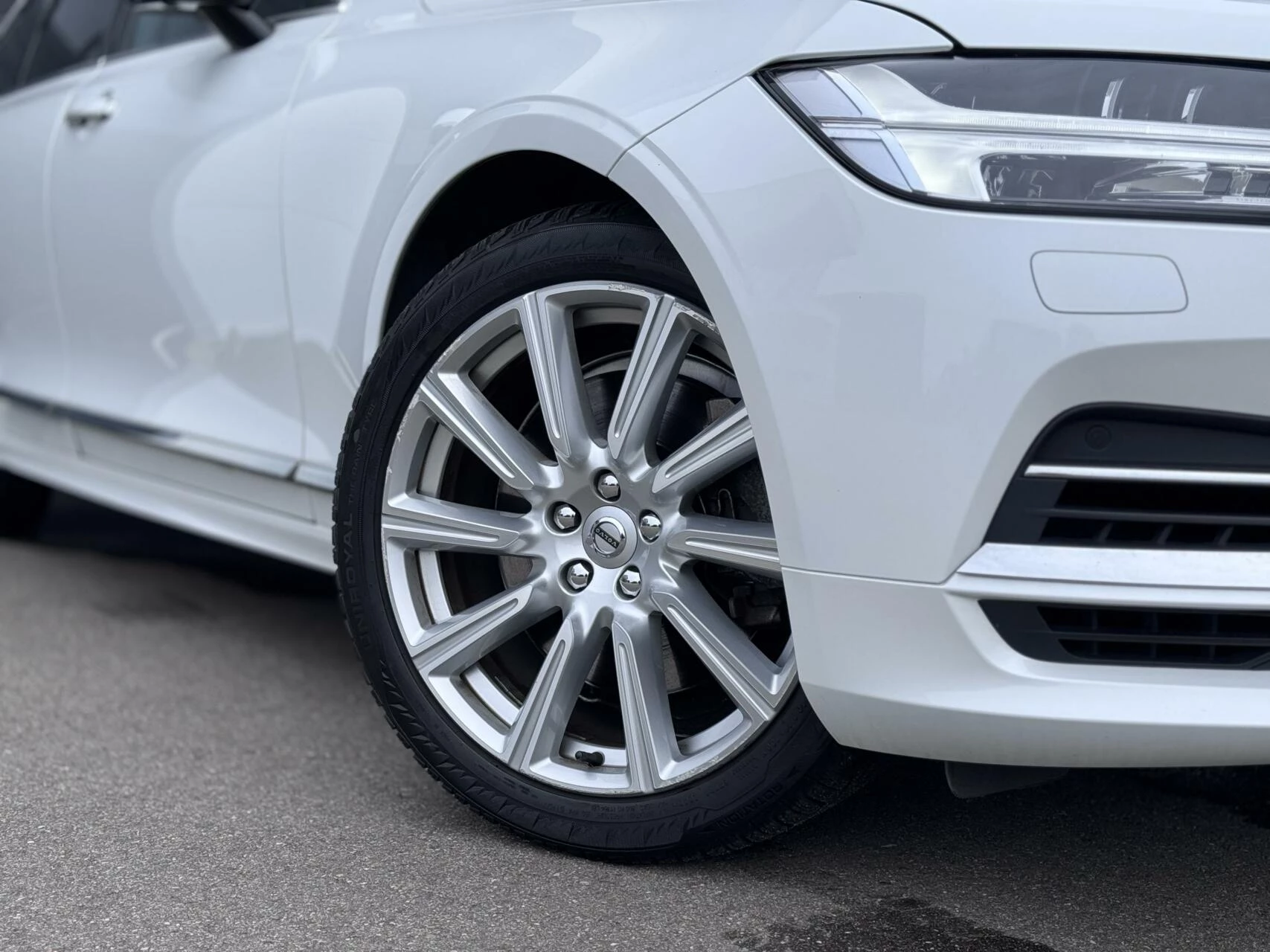 Hoofdafbeelding Volvo V90