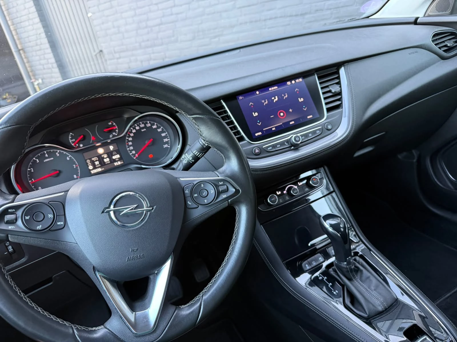 Hoofdafbeelding Opel Grandland X