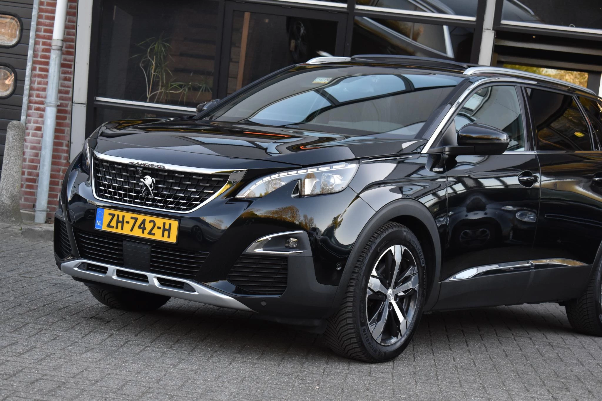 Hoofdafbeelding Peugeot 5008