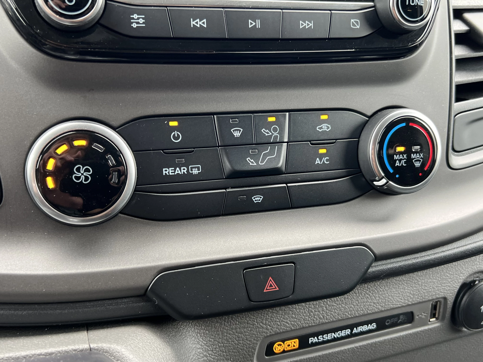 Hoofdafbeelding Westfalia FORD NUGGET PLUS