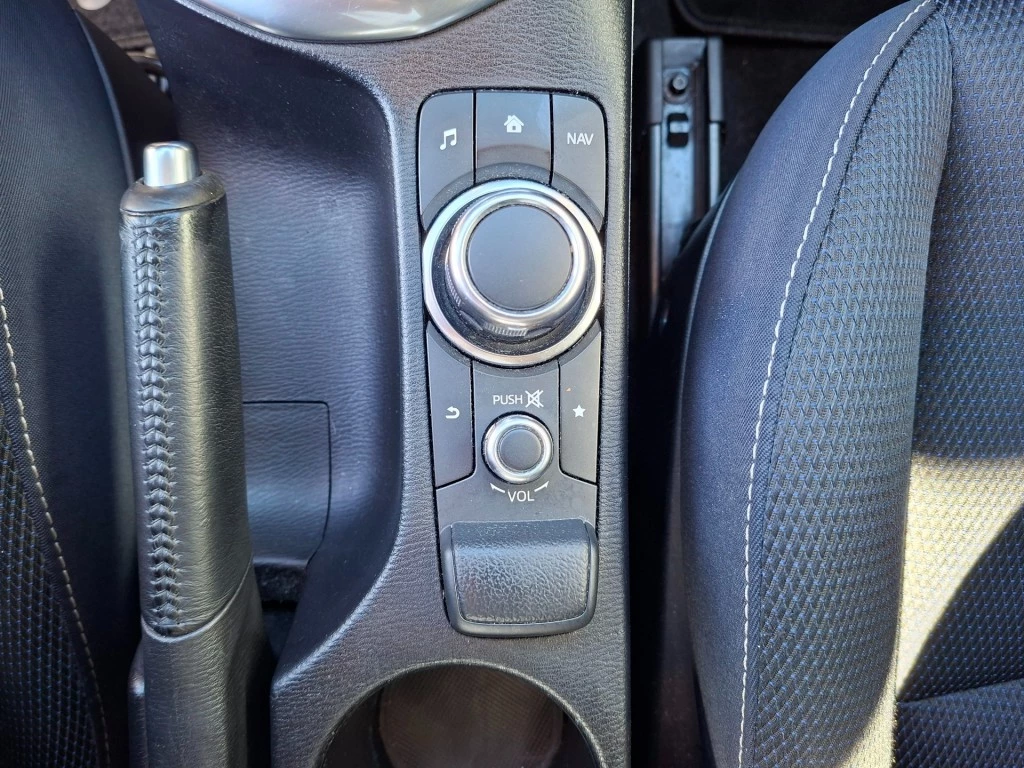 Hoofdafbeelding Mazda 2