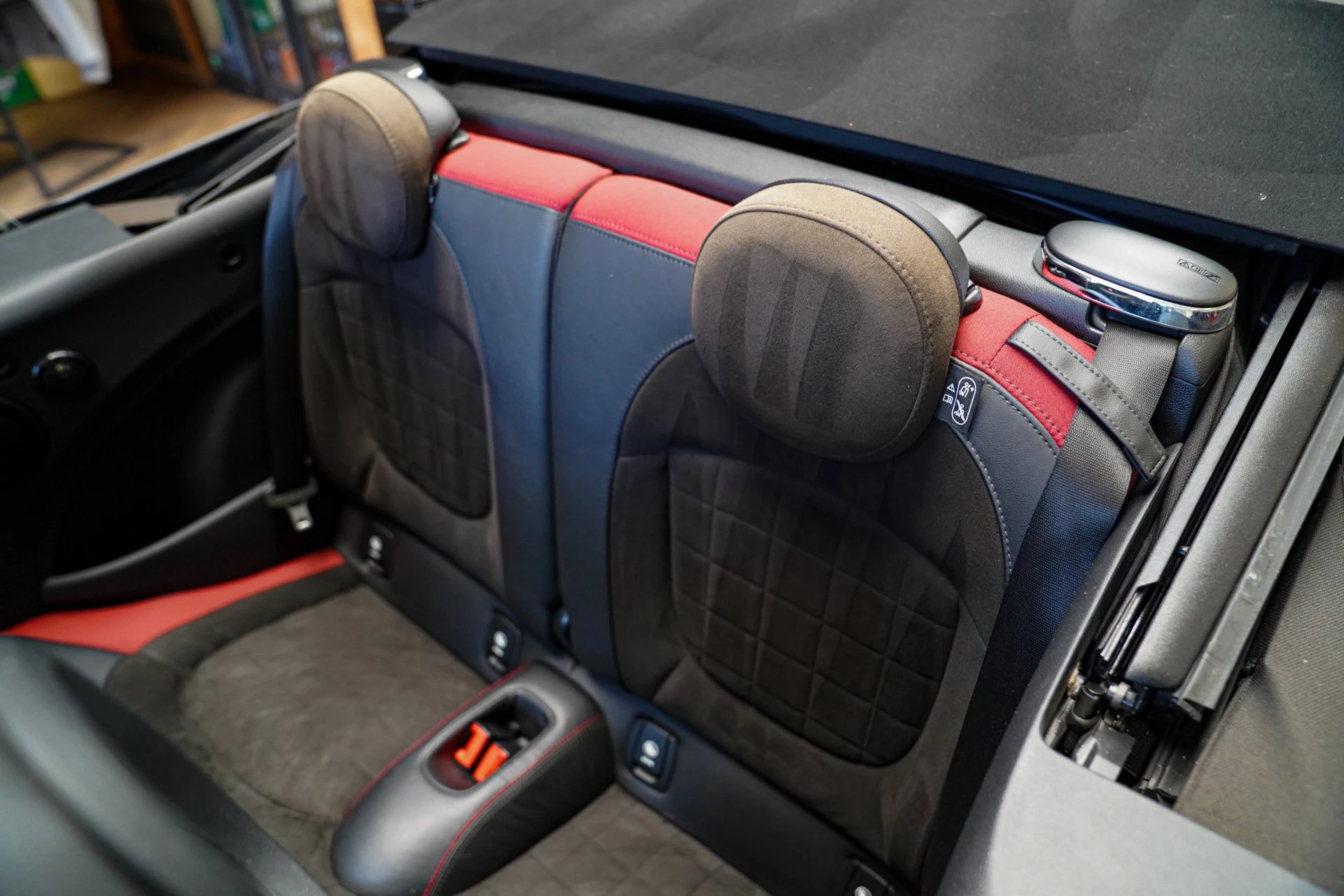 Hoofdafbeelding MINI Cooper Cabrio
