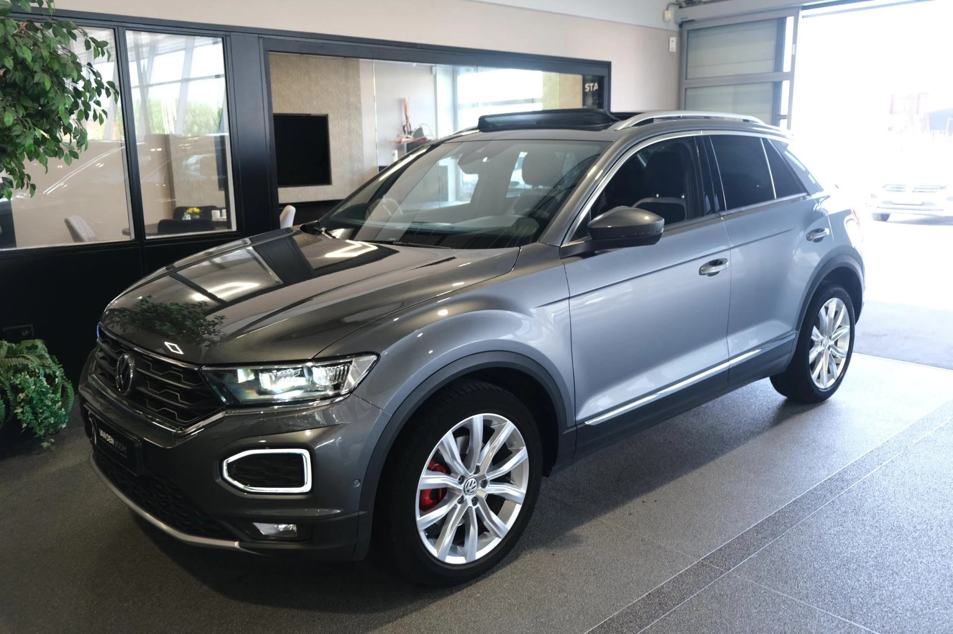 Hoofdafbeelding Volkswagen T-Roc