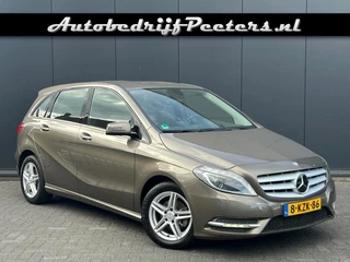Hoofdafbeelding Mercedes-Benz B-Klasse Mercedes-Benz B-Klasse B 180 Automaat Navigatie Cruise Xenon PDC NL-auto