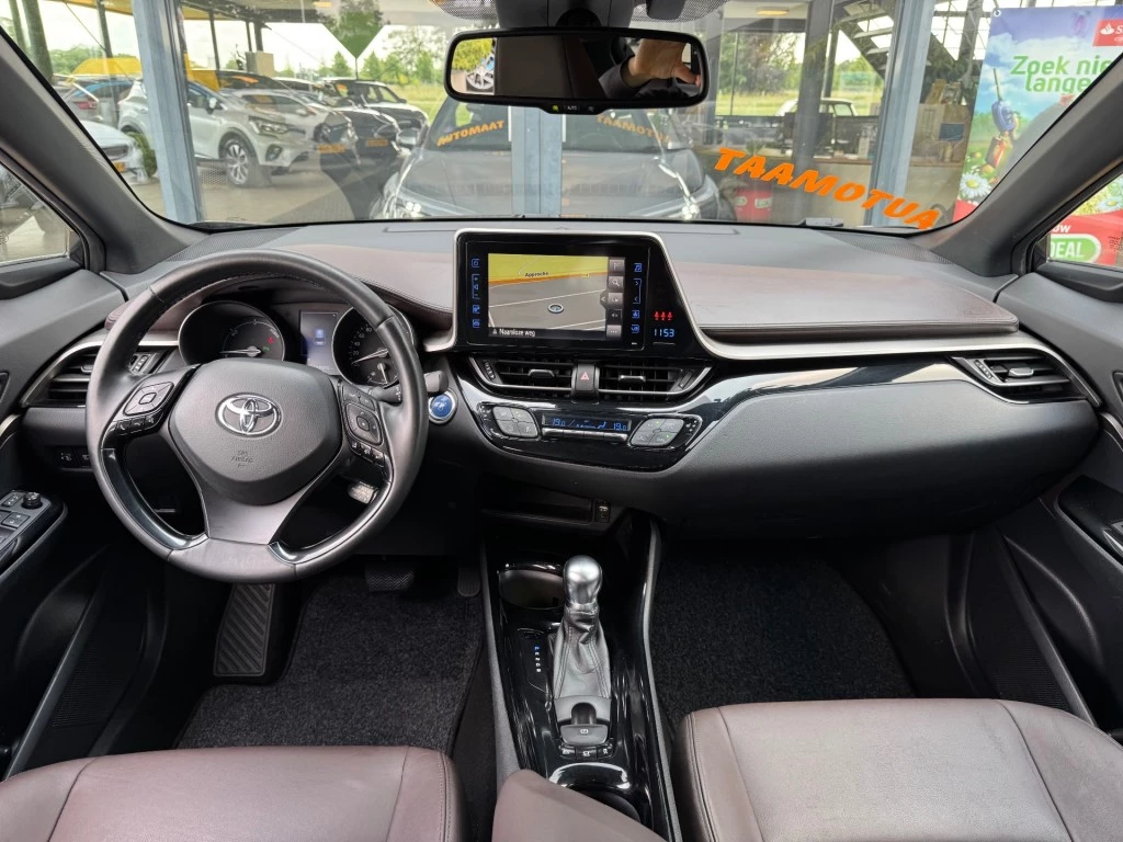 Hoofdafbeelding Toyota C-HR