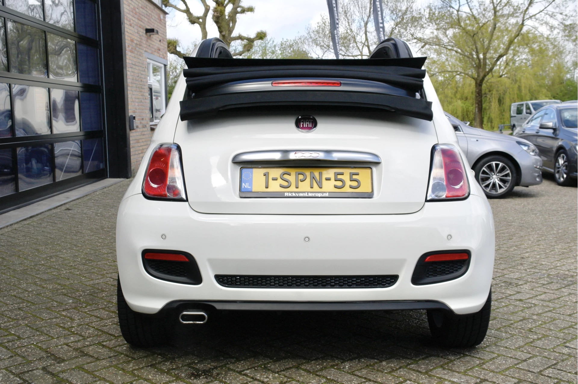Hoofdafbeelding Fiat 500C