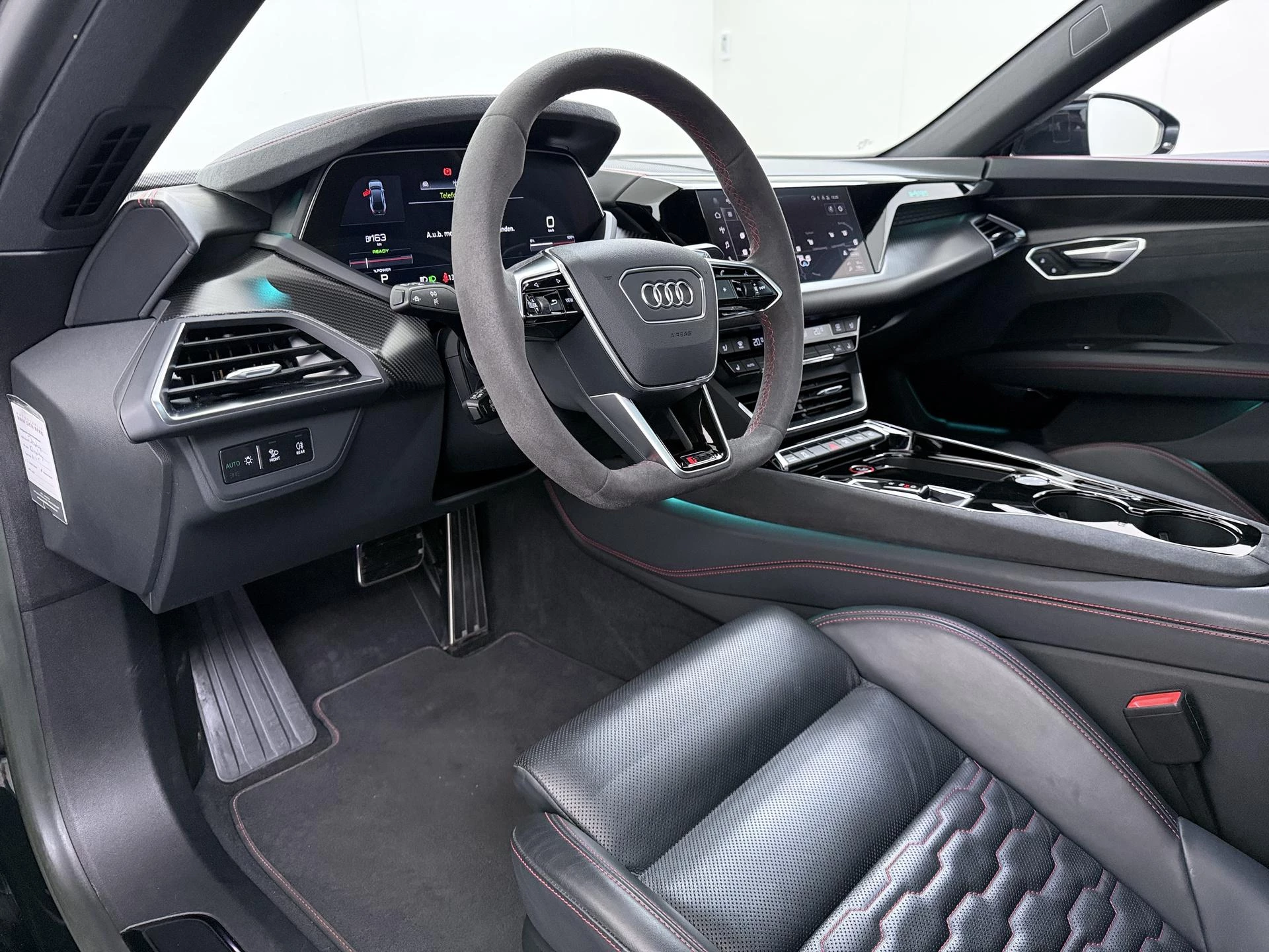 Hoofdafbeelding Audi e-tron GT