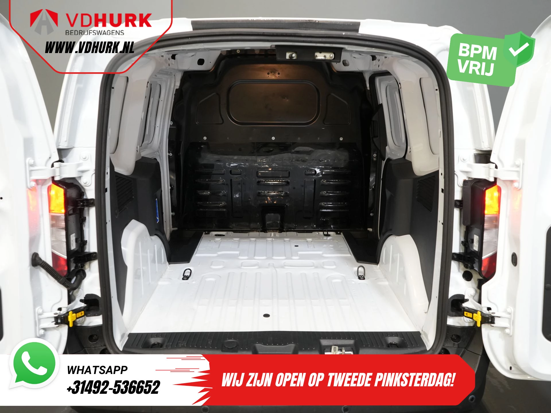 Hoofdafbeelding Ford Transit Courier