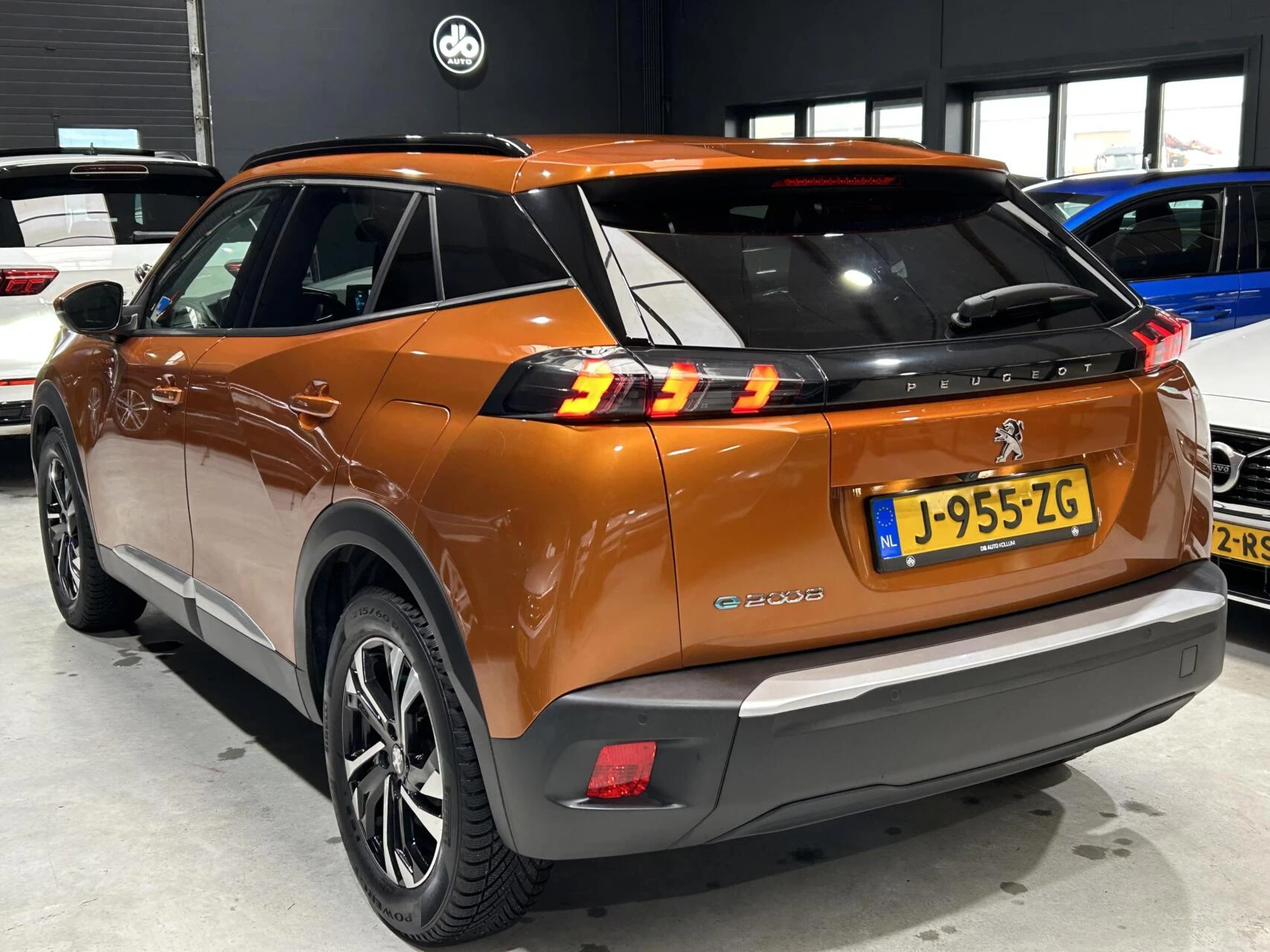 Hoofdafbeelding Peugeot e-2008