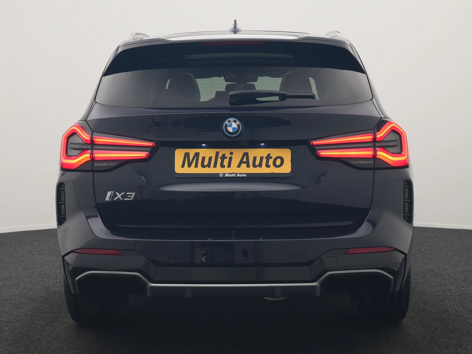 Hoofdafbeelding BMW iX3