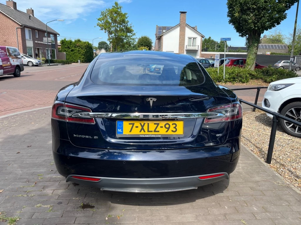Hoofdafbeelding Tesla Model S