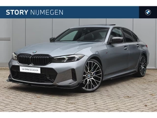 BMW 3 Serie 330i High Executive M Sport Automaat / Schuif-kanteldak / M Sportstoelen / Adaptieve LED / Live Cockpit Professional / Comfort Access / Stoelverwarming