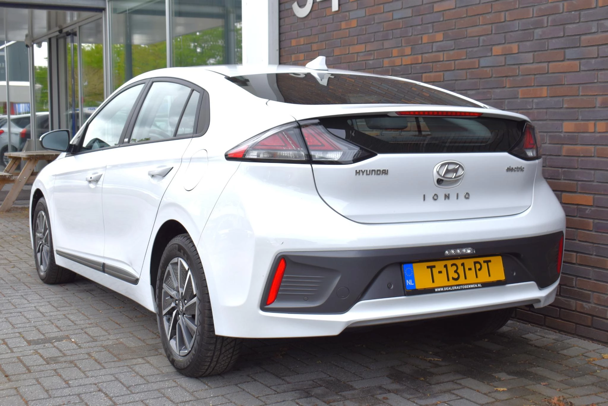 Hoofdafbeelding Hyundai IONIQ