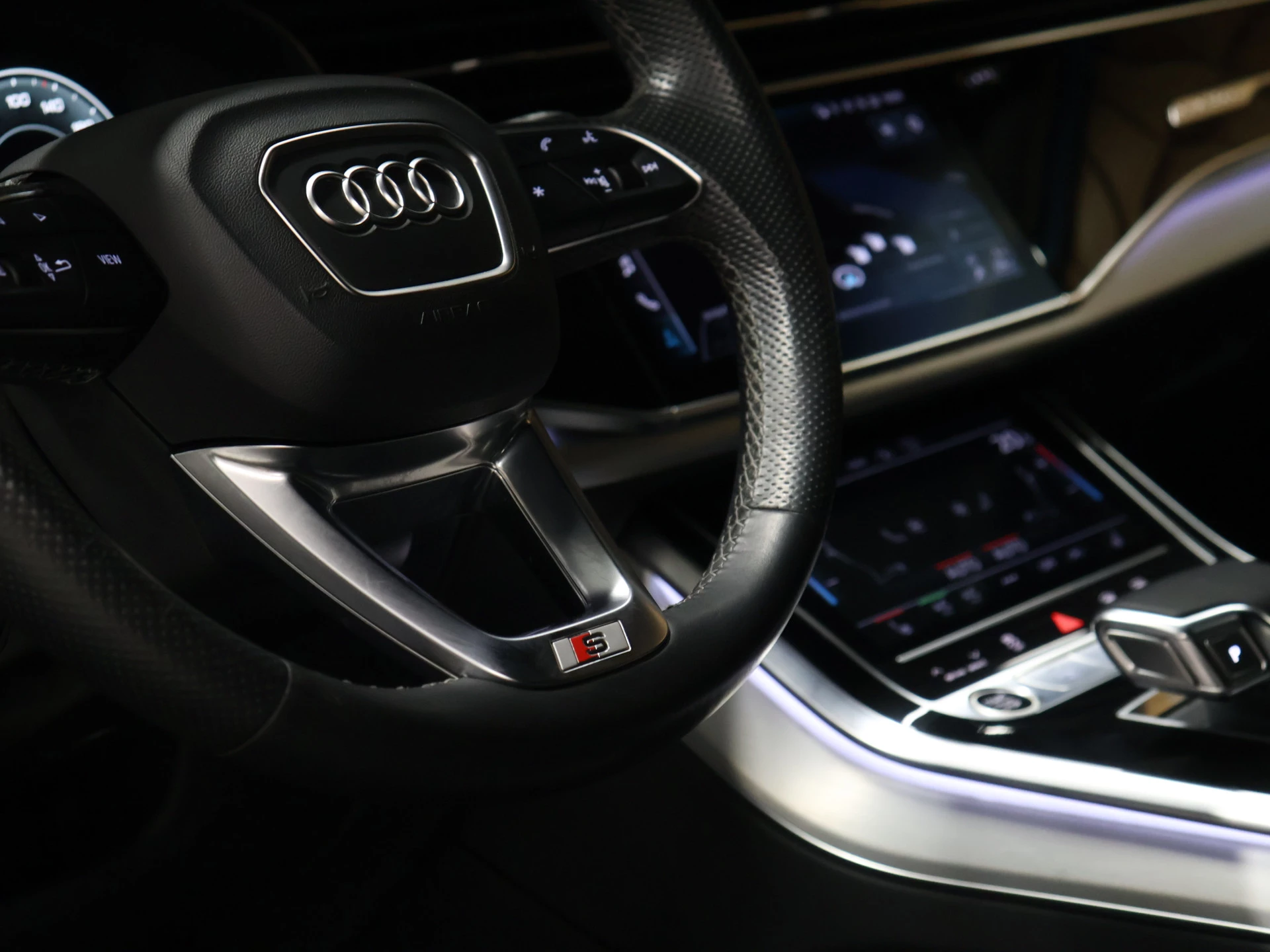 Hoofdafbeelding Audi Q7