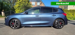 Ford Focus 1.0 EcoBoost Titanium X business automaat ST line