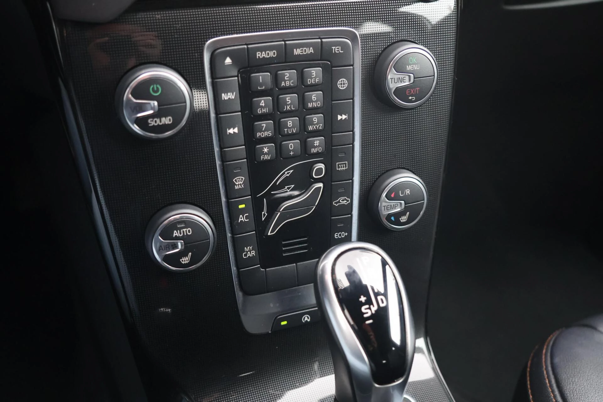 Hoofdafbeelding Volvo V40