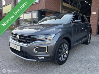 Volkswagen T-Roc 1.5 TSI Sport LED*NAVI*CAMERA*ACC*CARPLAY*