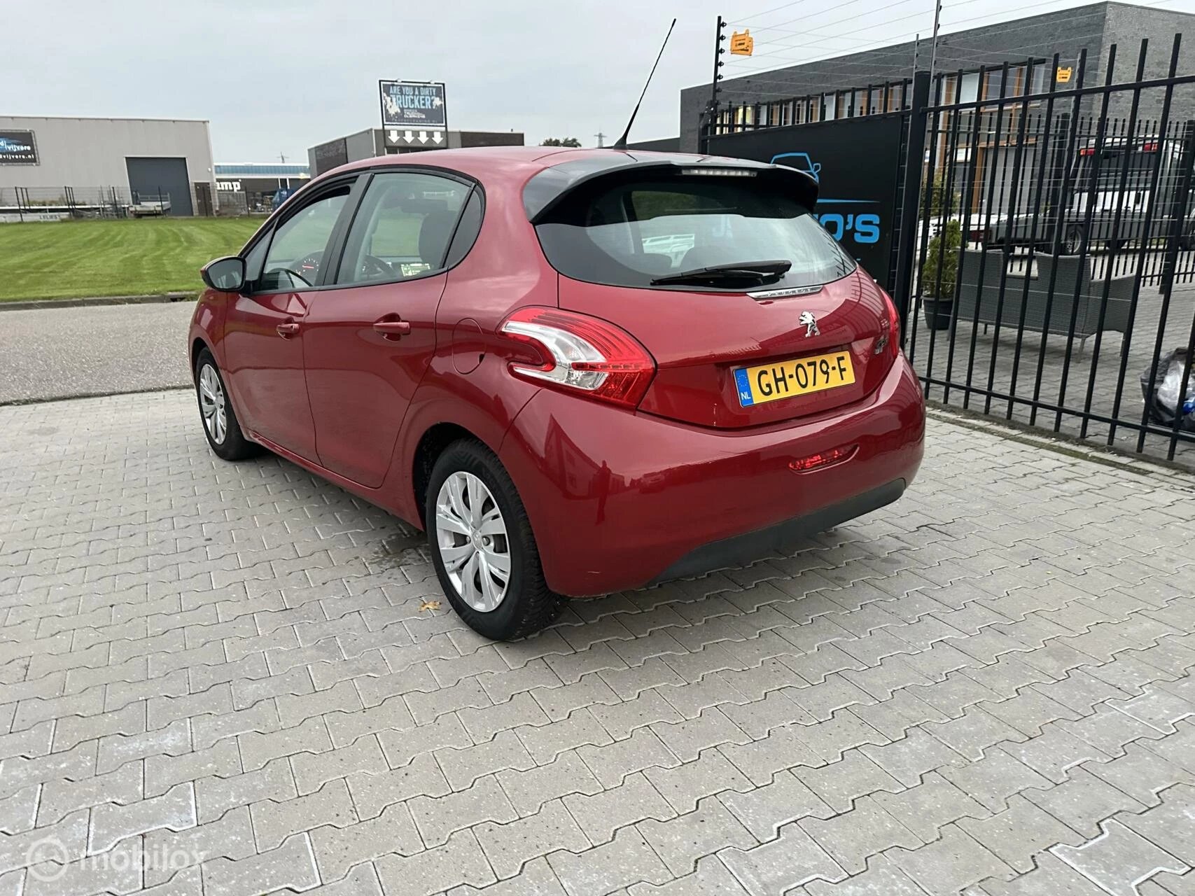 Hoofdafbeelding Peugeot 208