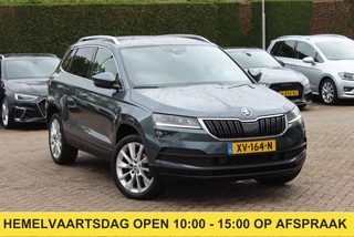 Škoda Karoq 1.5 TSI ACT Style Business / Trekhaak / Camera / Keyless / CarPlay / 18'' / Canton Audio / DAB / Stoelverwarming / Cruise Control Adaptief