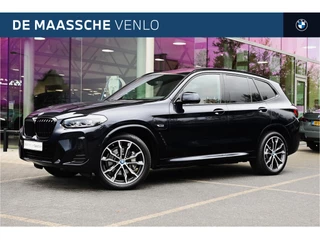 Hoofdafbeelding BMW X3 BMW X3 xDrive30e M Sport Automaat / Panoramadak / Trekhaak / Sportstoelen / LED / Parking Assistant / Live Cockpit Professional / Stuurverwarming