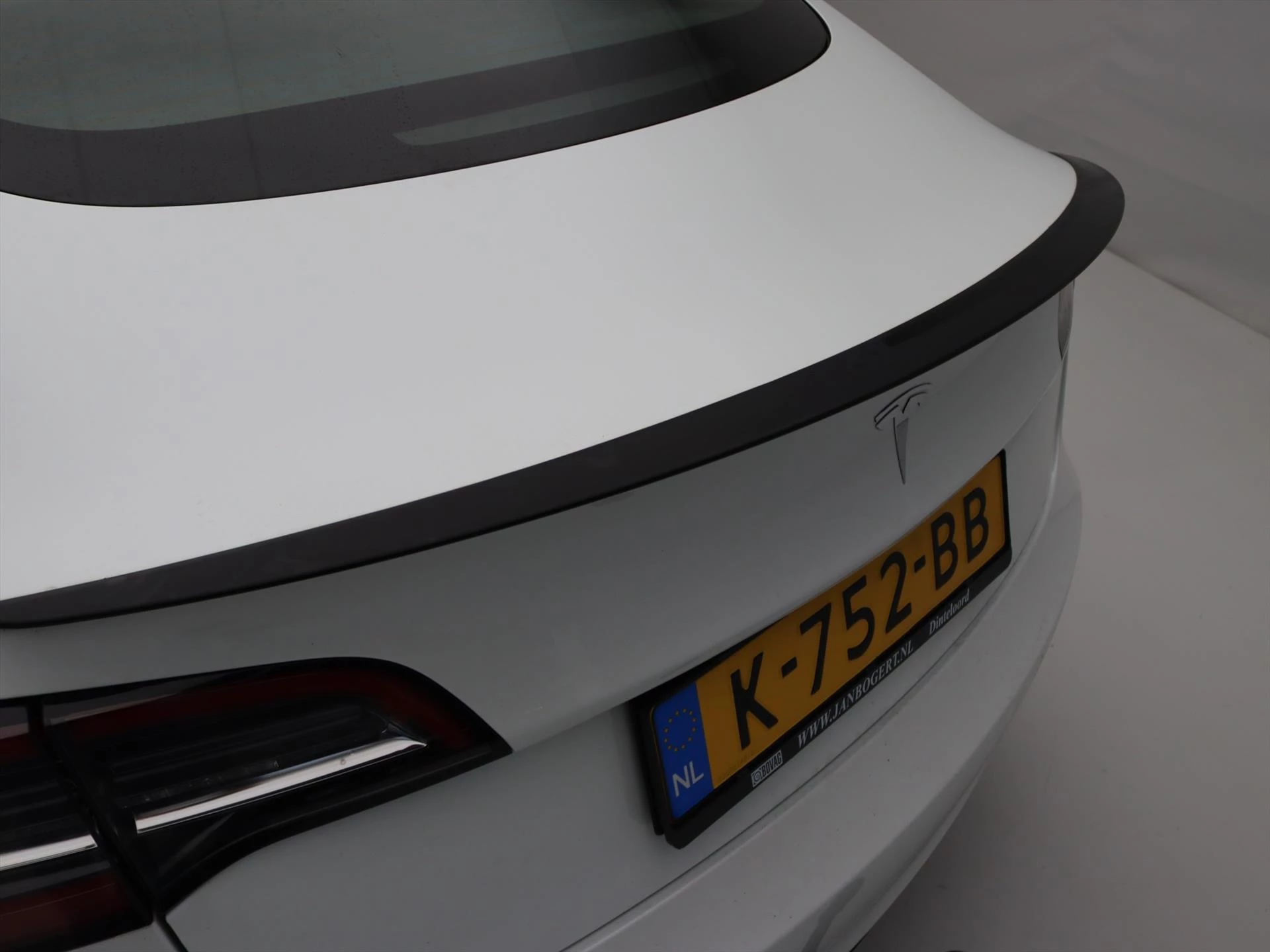 Hoofdafbeelding Tesla Model 3