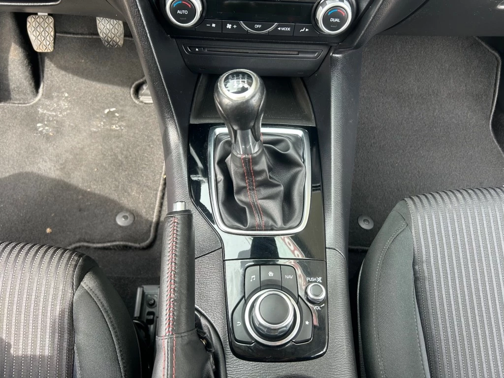 Hoofdafbeelding Mazda 3