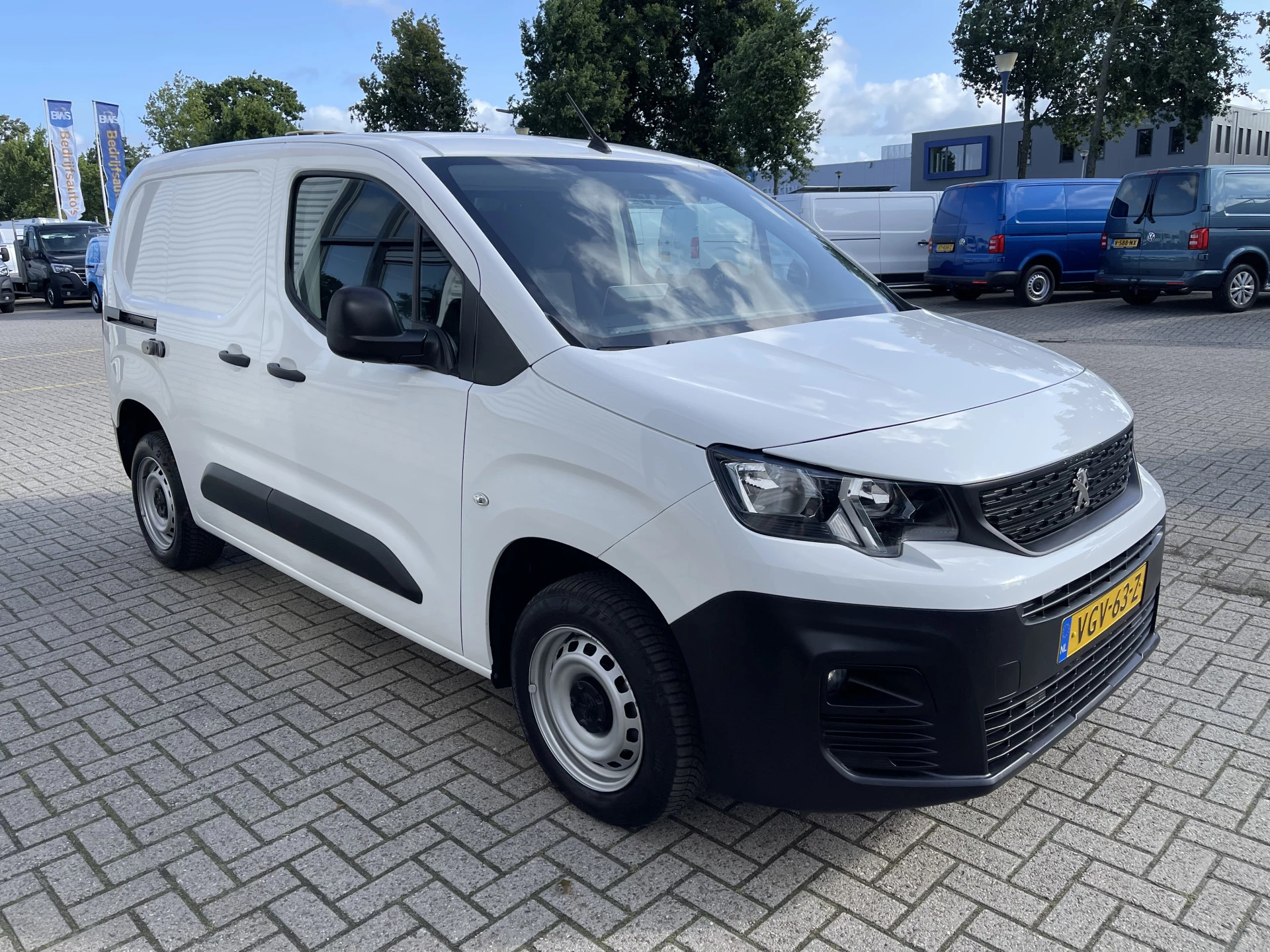 Hoofdafbeelding Peugeot Partner