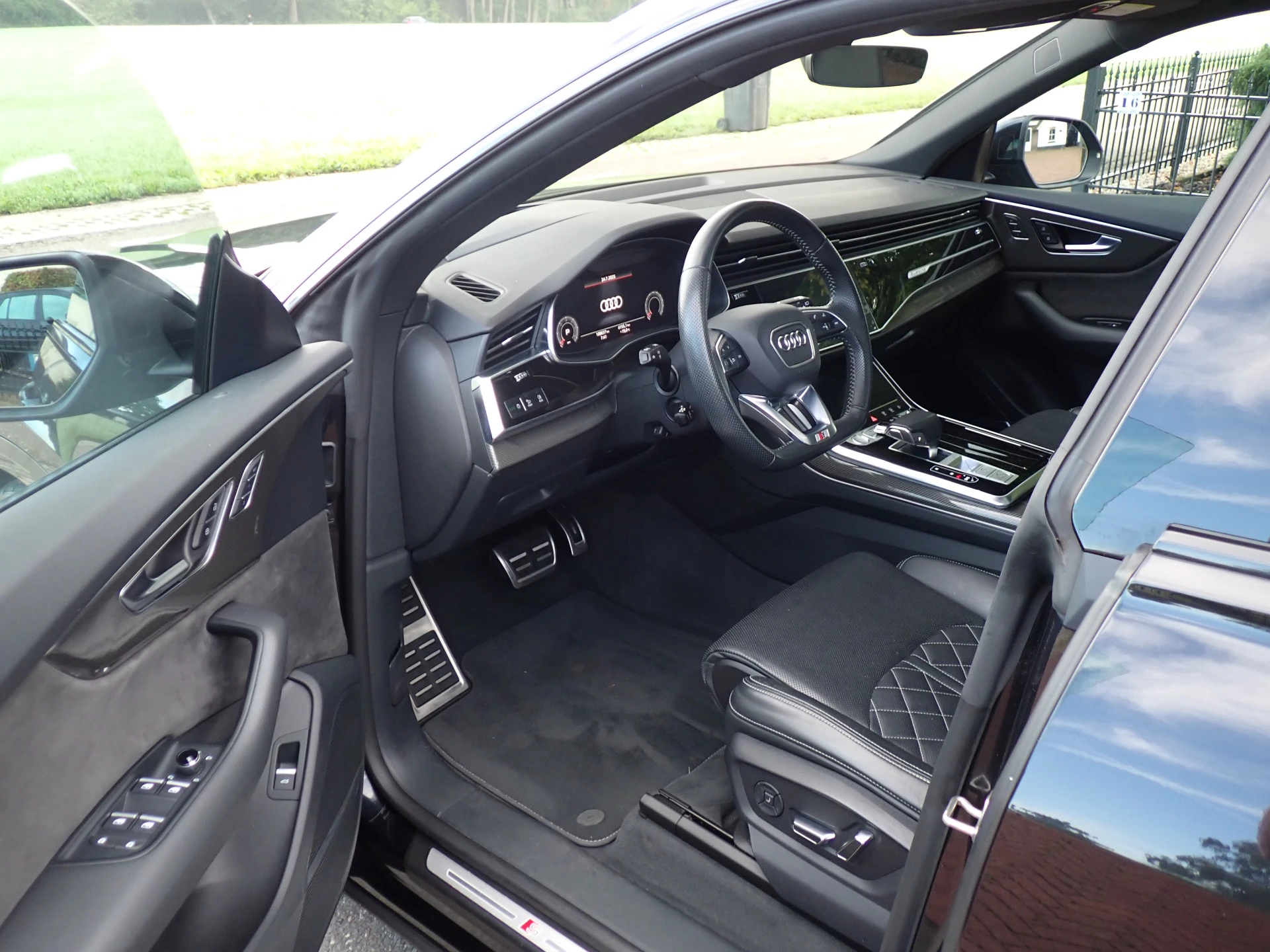 Hoofdafbeelding Audi Q8