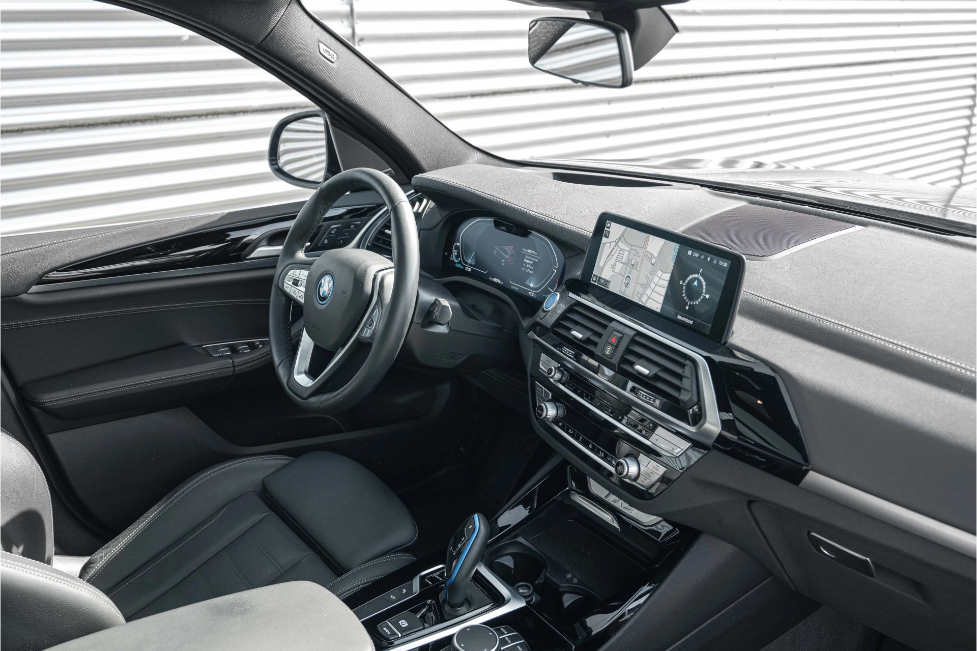 Hoofdafbeelding BMW iX3