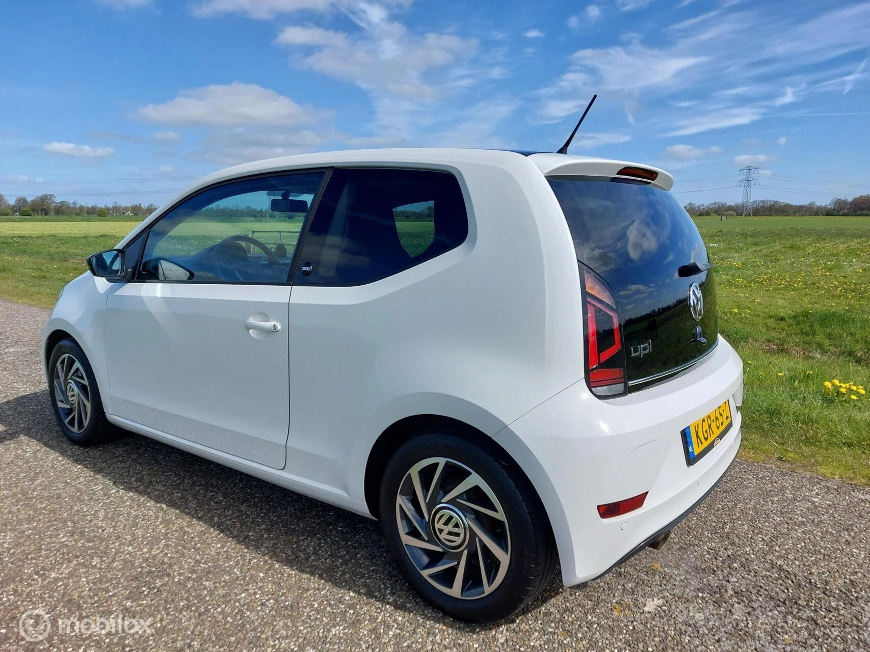 Hoofdafbeelding Volkswagen up!