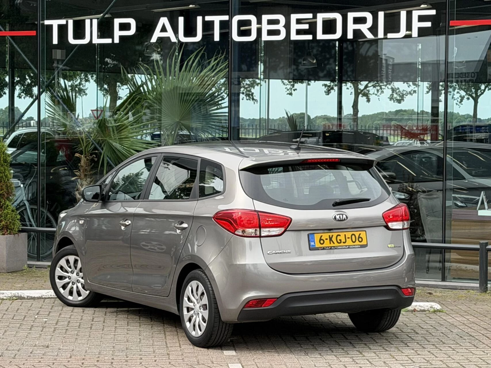 Hoofdafbeelding Kia Carens