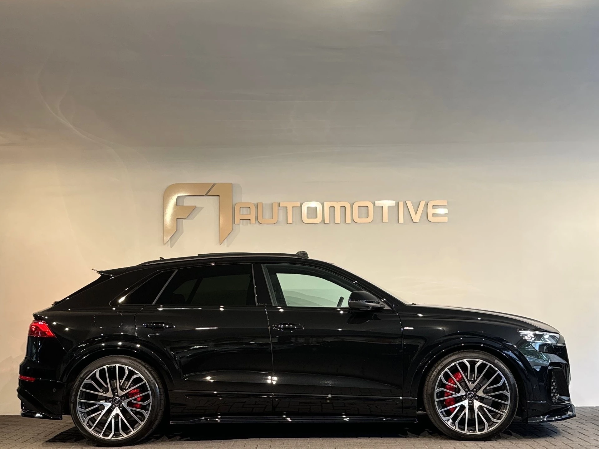 Hoofdafbeelding Audi Q8