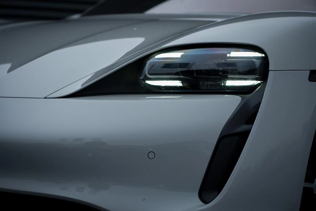 Hoofdafbeelding Porsche Taycan