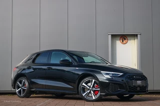 Audi A3 Sportback 45 TFSI e S edition Competition | S-Line | S-Stoelen | B&O | Matrix | Adaptive Cruise