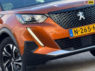 Peugeot 2008 1.2 PureTech Allure 130pk Automaat - Fusion Orange - 50dkm