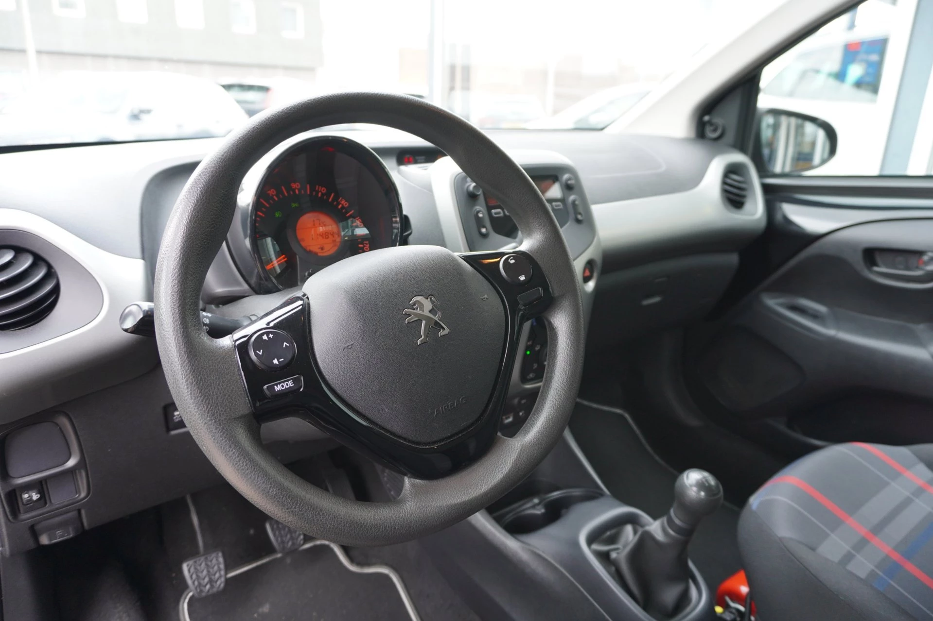Hoofdafbeelding Peugeot 108