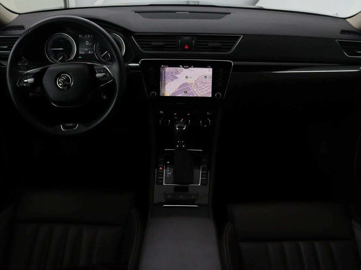 Hoofdafbeelding Škoda Superb