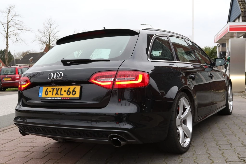 Hoofdafbeelding Audi A4