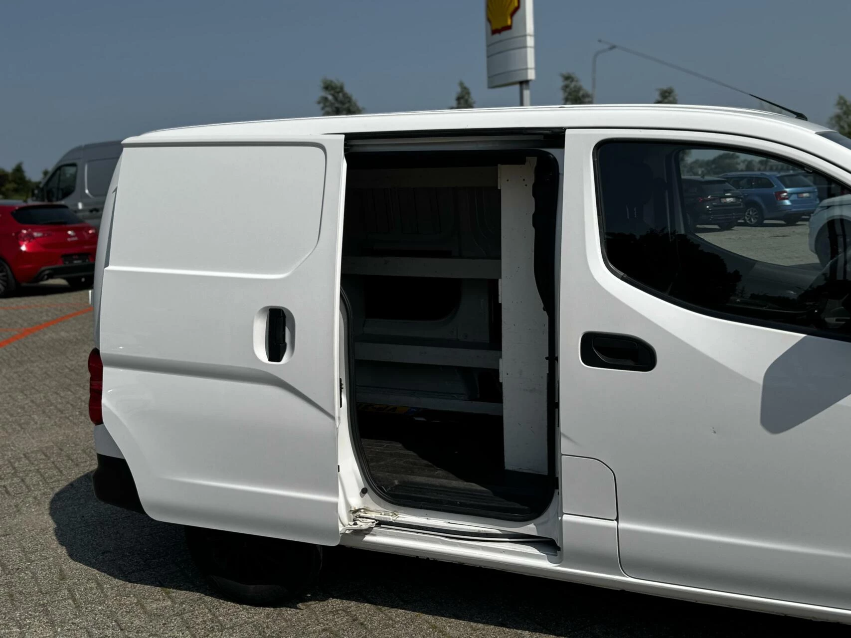 Hoofdafbeelding Nissan NV200