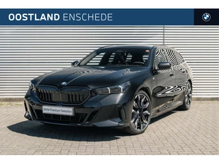 BMW 5 Serie Touring 530e M Sport Automaat / Panoramadak / Bowers & Wilkins / M Multifunctionele Stoelen / Adaptieve LED / Parking Assistant Plus / Comfort Access