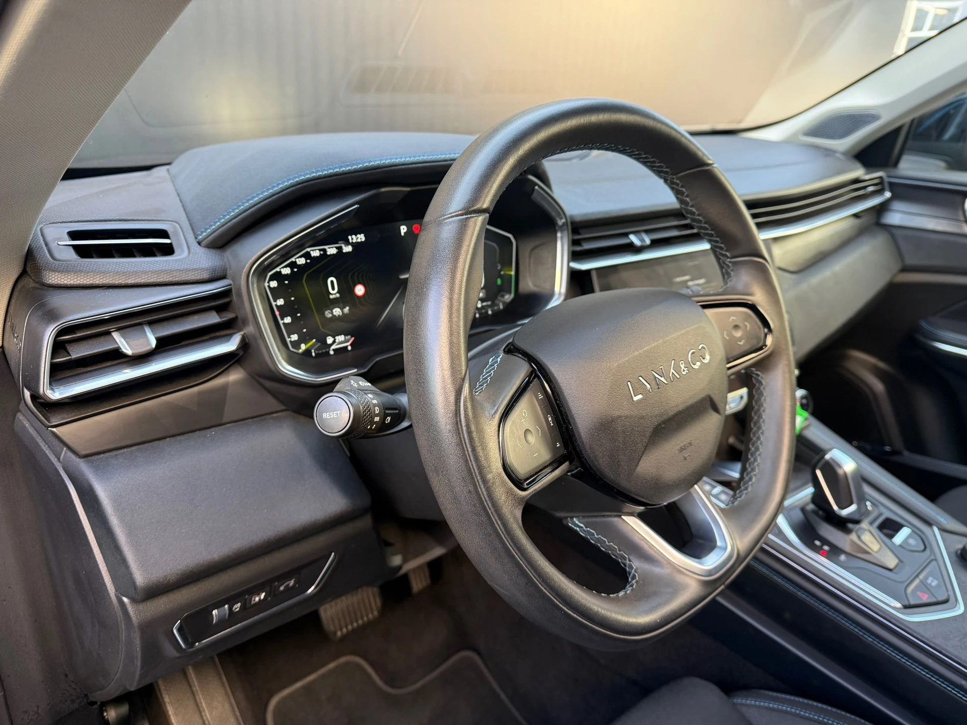 Hoofdafbeelding Lynk & Co 01