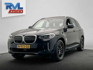 Hoofdafbeelding BMW iX3 BMW IX3 Executive 80 kWh * SOH 98% * Pano/dak Trekhaak Camera Origineel NL