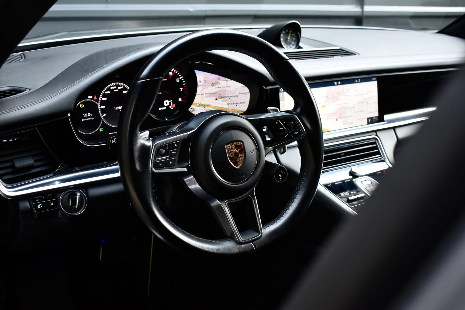 Hoofdafbeelding Porsche Panamera