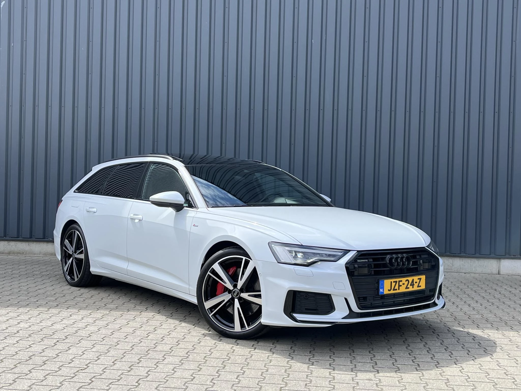 Hoofdafbeelding Audi A6