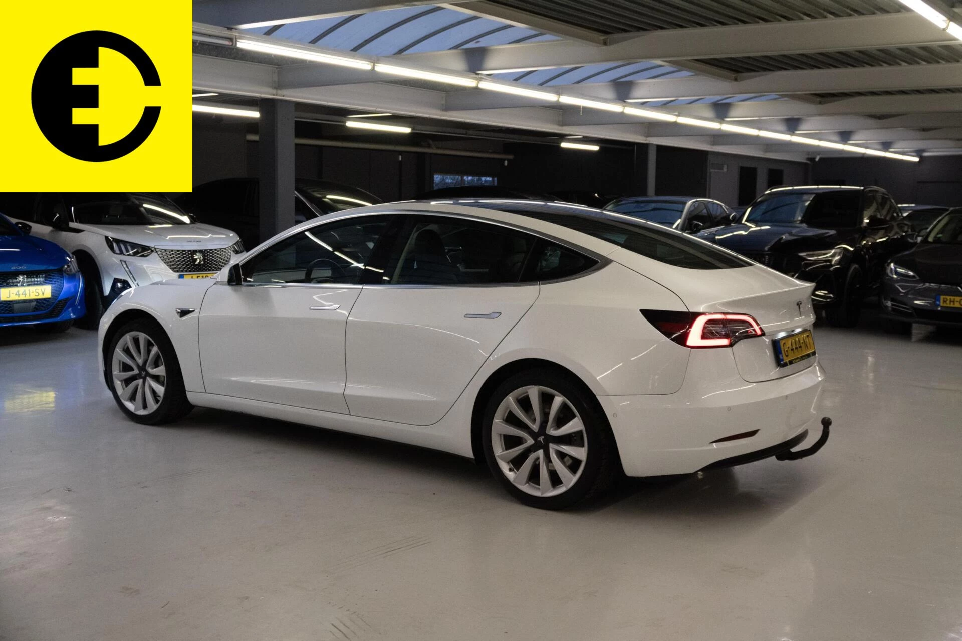 Hoofdafbeelding Tesla Model 3